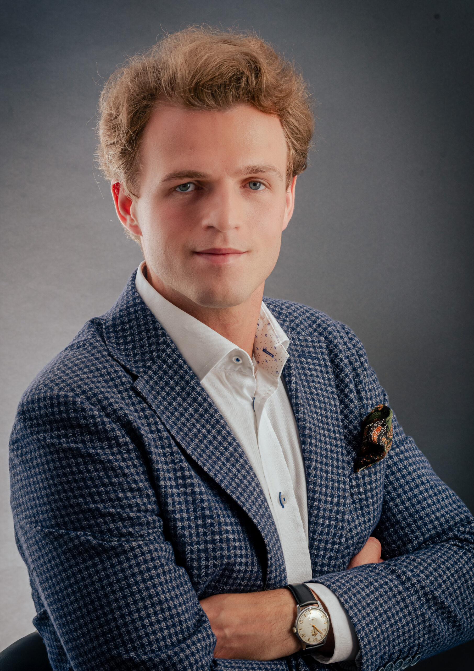 Mateusz Zaborski współzałożyciel Watt Horizon mężczyzna w marynarce